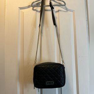 Itsy Ritzy Diaper Bag Crossbody